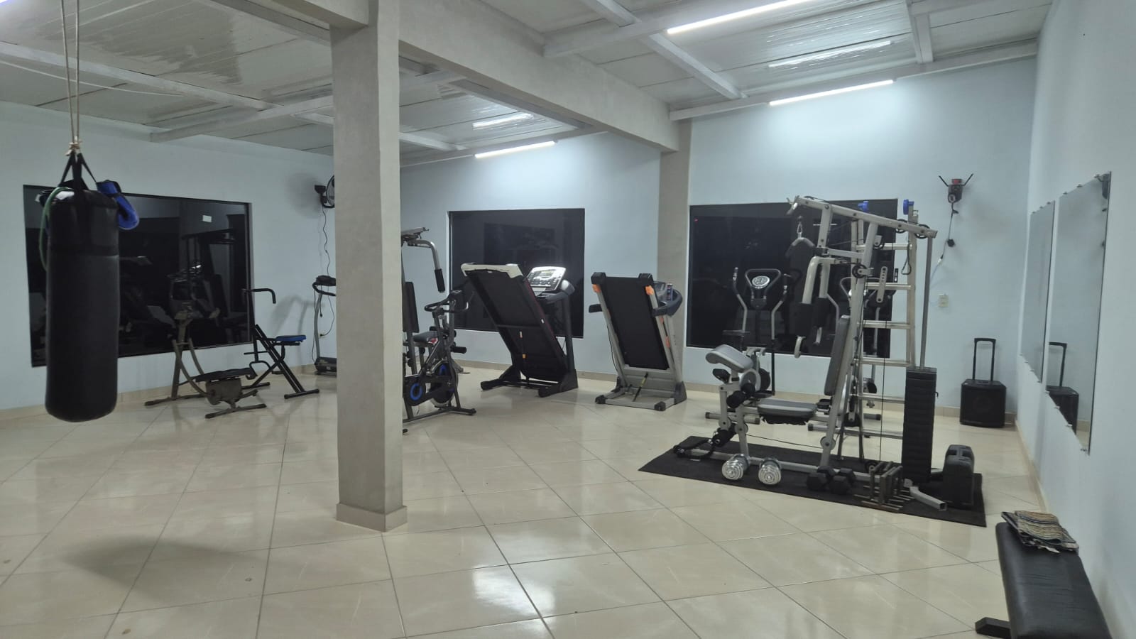 Gimnasio equipado del Cursillo Santa Rosa de Lima